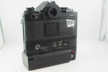 US. CANON F1 NEW FD + IMPUGN. MAT. 156893