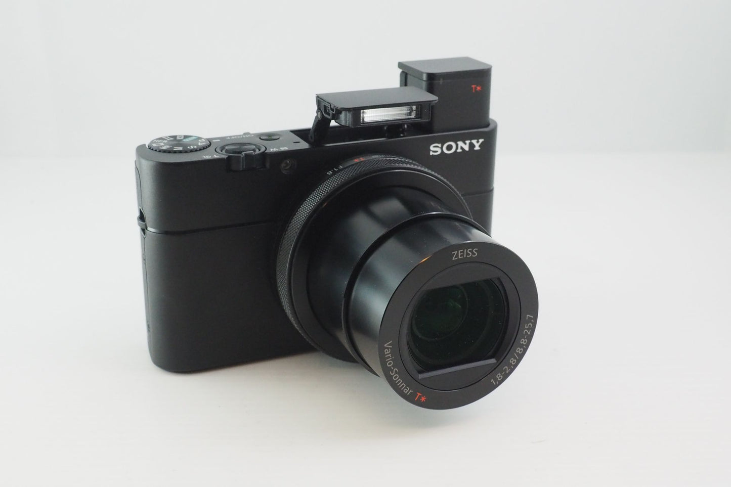 US. SONY RX100 V (2916368)