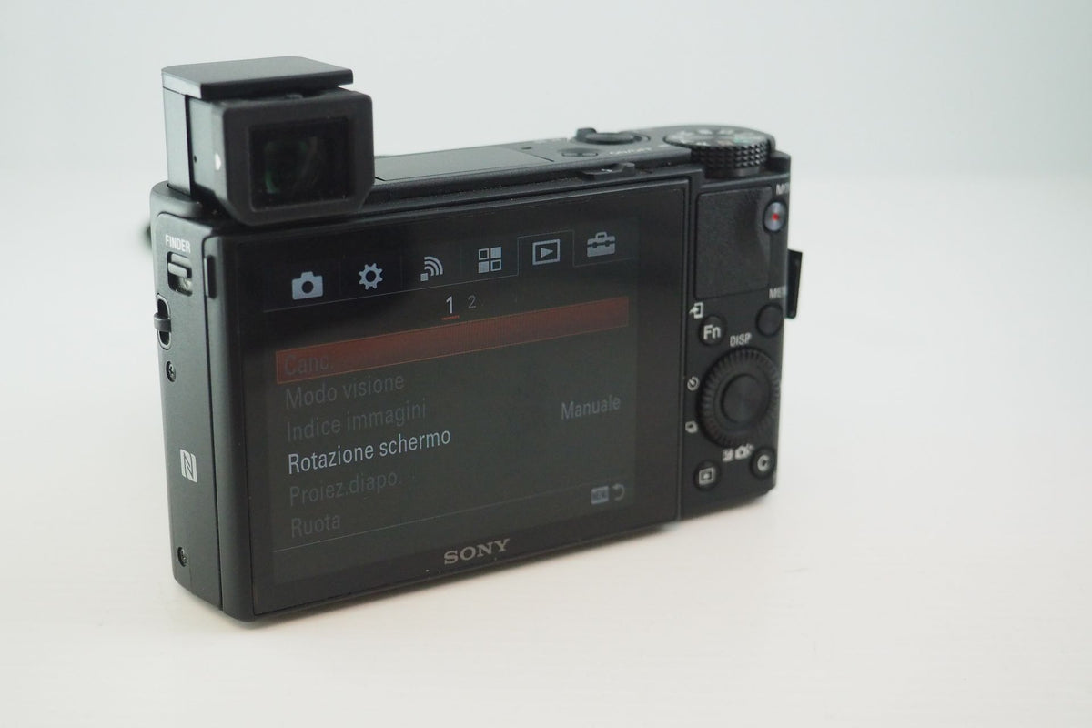 US. SONY RX100 III 3166572