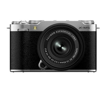 FUJI X-M5 Silver + XC 15-45mm F3.5-5.6 OIS