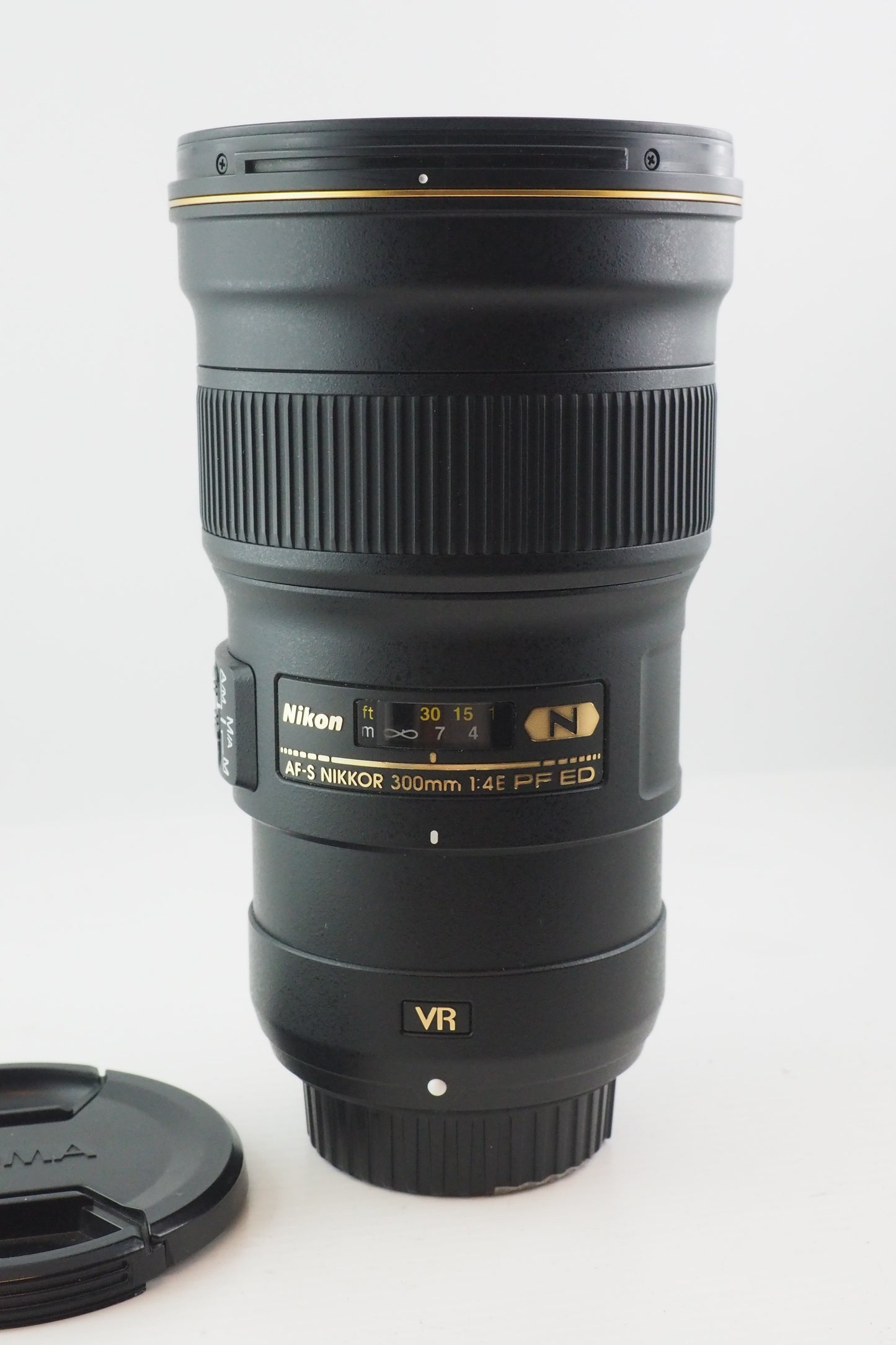 NIKON AF-S 300 f4 PF 220747