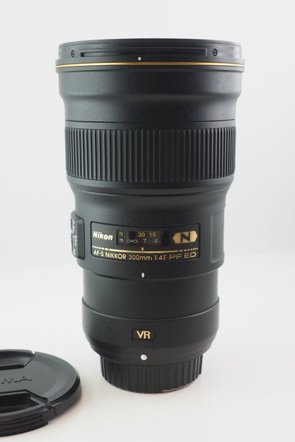 NIKON AF-S 300 f4 PF 220747