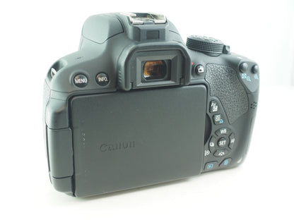 US. CANON EOS 700D MAT. 103031005458