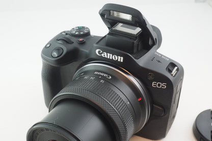 US. CANON R50 KIT (18-45mm) MAT. 323030013417