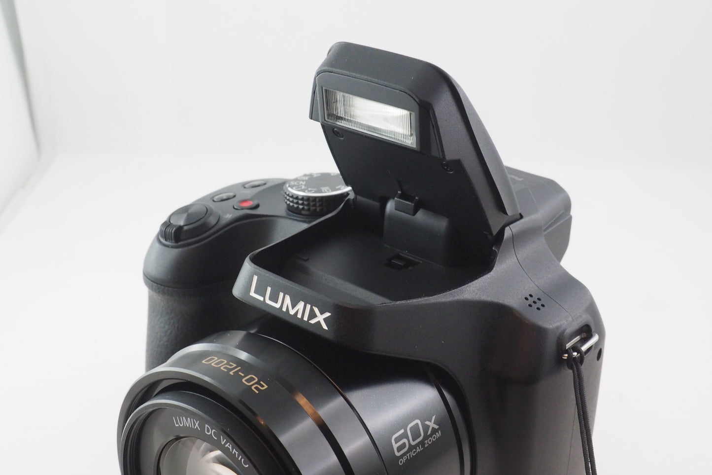 US. PANASONIC FZ82 D MAT. 002887