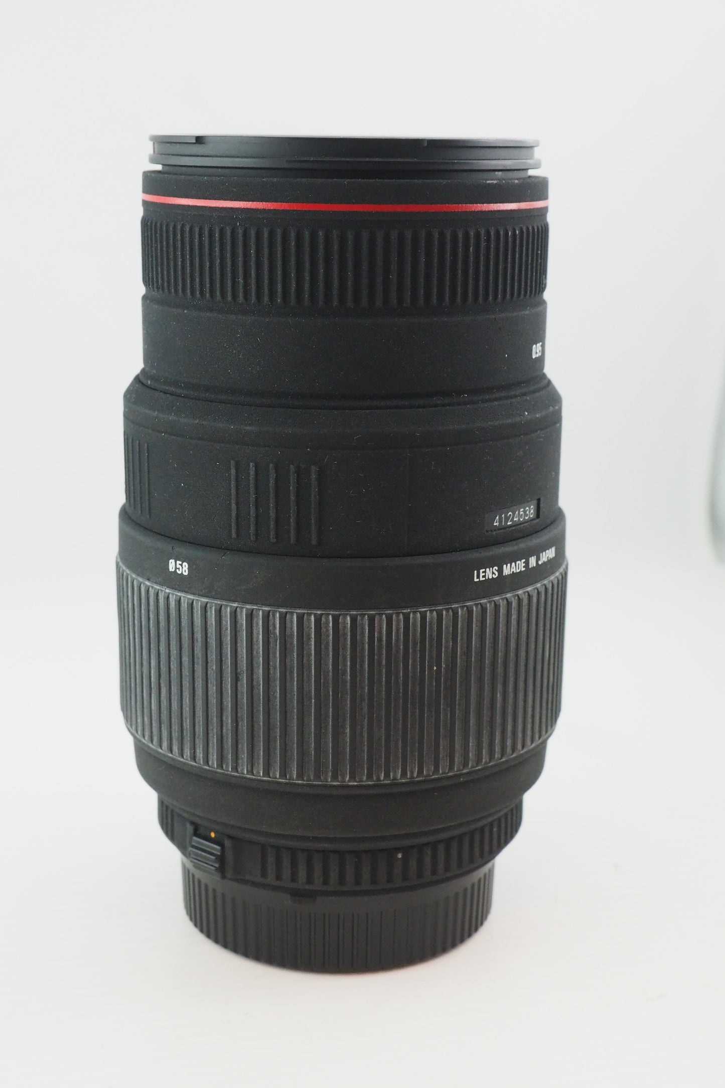 US. SIGMA OB. AF 70-300 APO DG NIKON MATR. 4124536