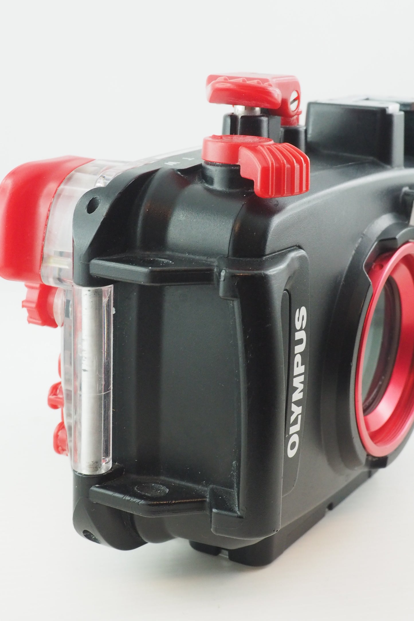 Olympus kit sub TG-5 + custodia sub PT-058 Usato